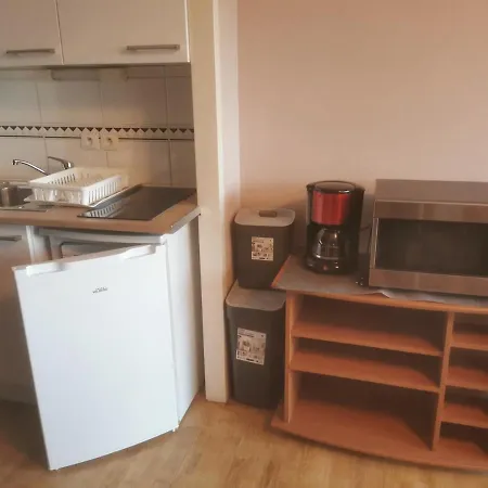 Apartment T1 Bis Pres De L'etang Au Duc Vannes